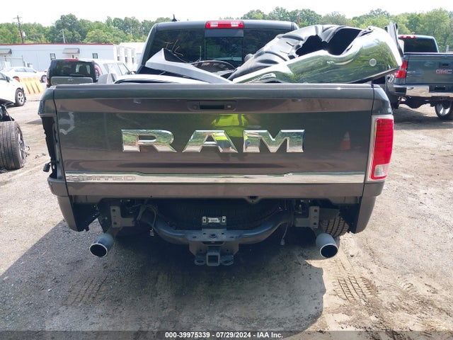 1C6RR6PT5HS791570 RAM 1500 Limited  4x2 5'7 Box