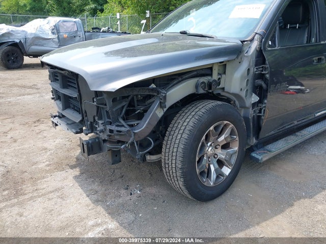1C6RR6PT5HS791570 RAM 1500 Limited  4x2 5'7 Box