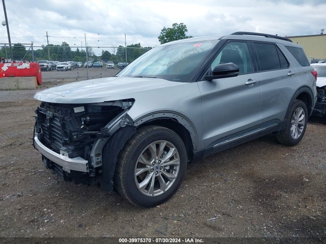 Ford EXPLORER XLT 2023 1FMSK8DH8PGC22641 Image 2