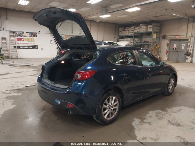 Mazda Mazda3 I Touring 2014 JM1BM1L74E1205186 Image 4