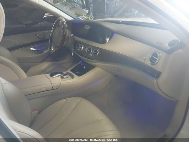 WDDUG8FB4FA185568 Mercedes-Benz S 550 4matic