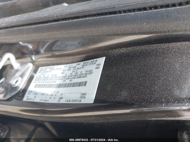 Ford Escape Titanium 2017 1FMCU0JDXHUD27945 Image 9