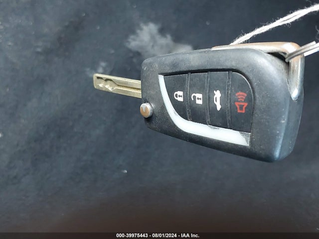 Toyota COROLLA LE 2020 5YFEPRAE1LP030117 Image 11