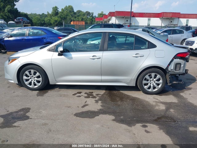 Toyota COROLLA LE 2020 5YFEPRAE1LP030117 Image 15