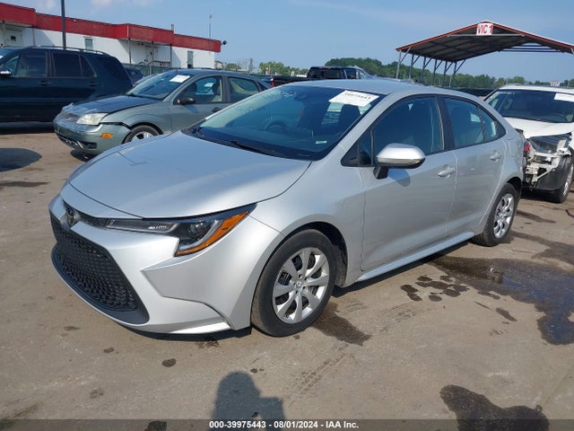 Toyota COROLLA LE 2020 5YFEPRAE1LP030117 Image 2