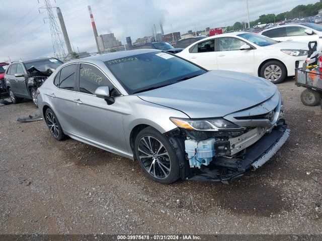 Toyota Camry L/le/se/xle 2018 4T1B11HK0JU084375 главное изображение