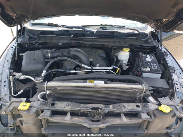 1C6RR7TT1HS602067 RAM 1500 Big Horn  4x4 6'4 Box