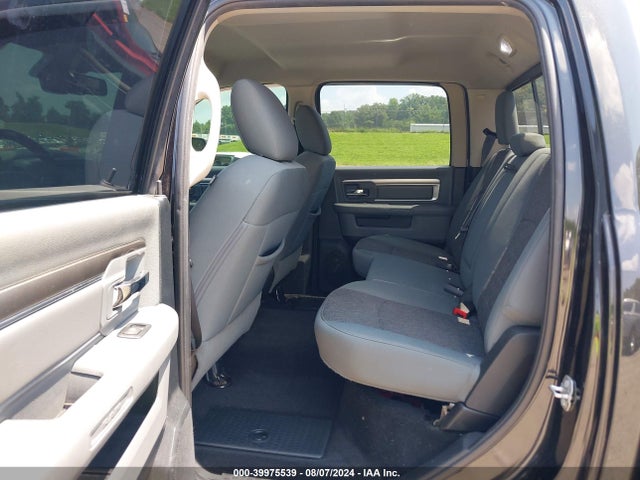 1C6RR7TT1HS602067 RAM 1500 Big Horn  4x4 6'4 Box