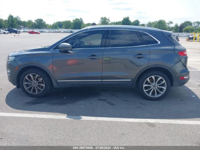 5LMCJ2D97KUL11640 Lincoln MKC SELECT