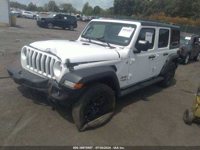 1C4HJXDG1JW274726 Jeep Wrangler Unlimited Sport 4x4
