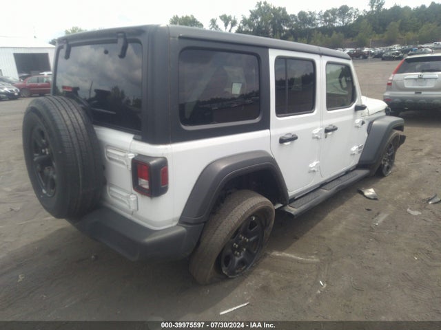 1C4HJXDG1JW274726 Jeep Wrangler Unlimited Sport 4x4