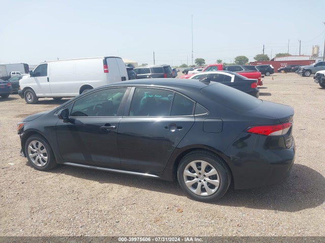Toyota COROLLA LE 2022 5YFEPMAE6NP305812 Image 15