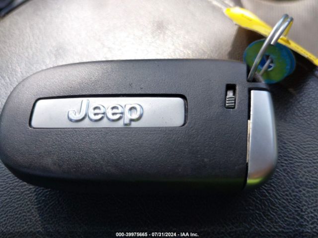 1C4PJMDX2KD417884 Jeep Cherokee Limited 4x4