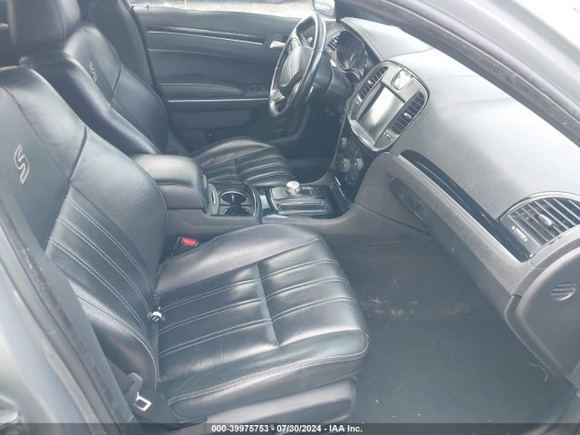 2C3CCABG5KH516720 Chrysler 300