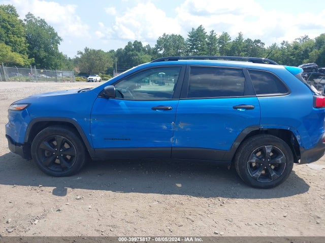 1C4PJMAS2HW598443 Jeep Cherokee Altitude 4x4