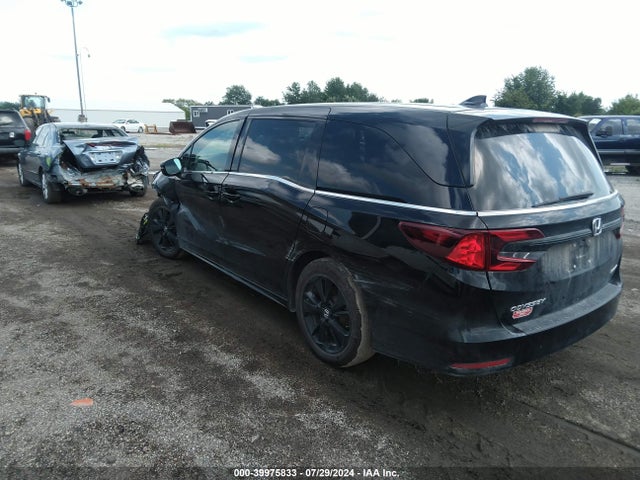 Honda Odyssey Sport 2023 5FNRL6H74PB030178 Image 3