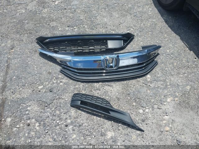 1HGCR3F9XHA016157 Honda Accord Touring V6