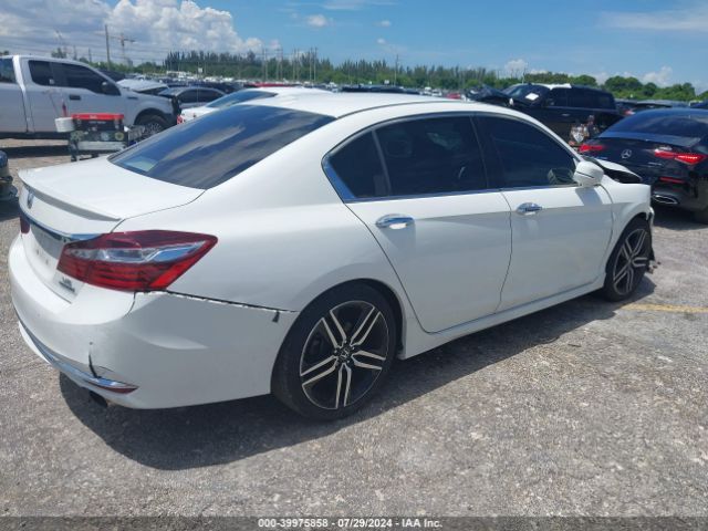 1HGCR3F9XHA016157 Honda Accord Touring V6