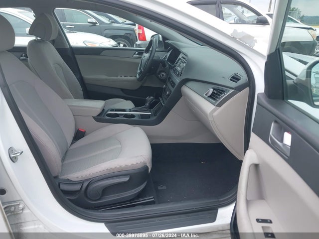Hyundai Sonata 2017 5NPE24AF5HH452325 Image 5
