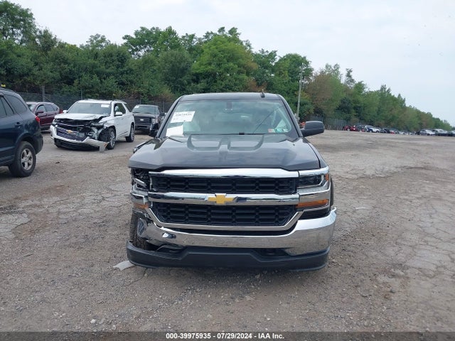 1GCVKREC2JV171479 Chev Silverado
