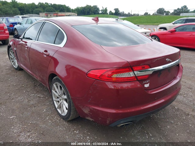 2013 JAGUAR XF SAJWA0ES1DPS97540 Photo 2