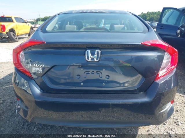 2HGFC2F55HH563697 Honda Civic Lx