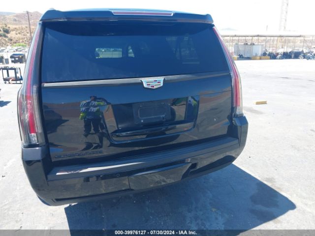 1GYS4TKJ3FR529686 Cadillac Escalade Esv Premium