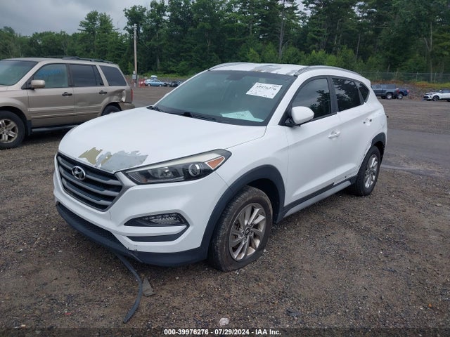 Hyundai TUCSON SE 2017 KM8J33A45HU412719 Image 2