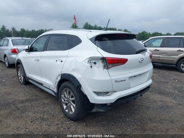 Hyundai TUCSON SE 2017 KM8J33A45HU412719 Image 3