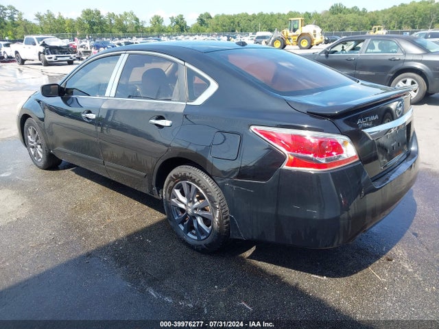 Nissan Altima 2.5 S 2015 1N4AL3AP1FN395249 Image 3