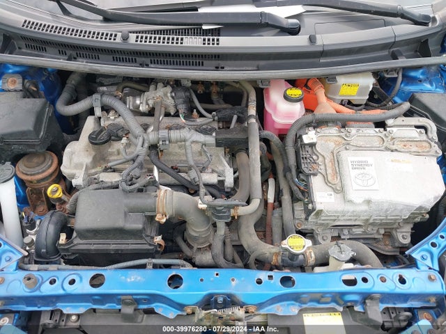Toyota Prius C Four/one/three/two 2015 JTDKDTB37F1579741 Image 10