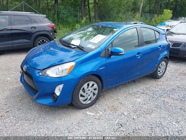 Toyota Prius C Four/one/three/two 2015 JTDKDTB37F1579741 Image 2