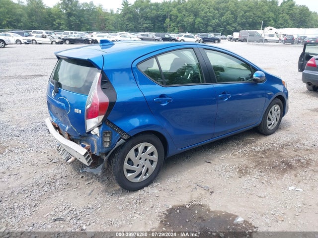 Toyota Prius C Four/one/three/two 2015 JTDKDTB37F1579741 Image 4
