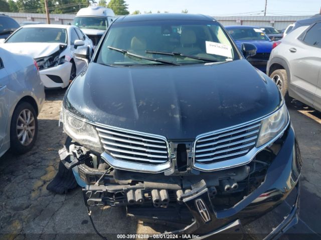 2LMPJ8KR7JBL21670 Lincoln Mkx Select