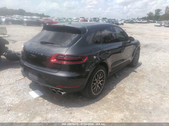 2018 PORSCHE MACAN WP1AA2A54JLB18364 Photo 3