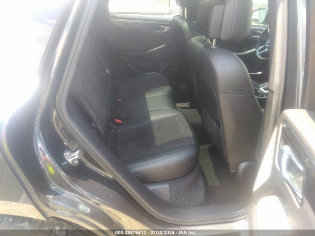 2018 PORSCHE MACAN WP1AA2A54JLB18364 Photo 7