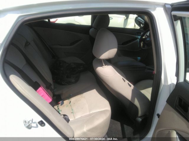 KNAGM4A73F5532437 KIA Optima Lx