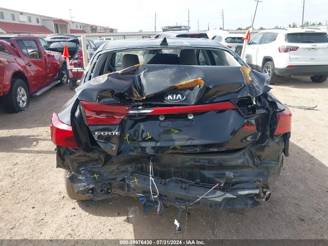 KIA Forte Lxs 2021 3KPF24AD8ME298890 Image 16