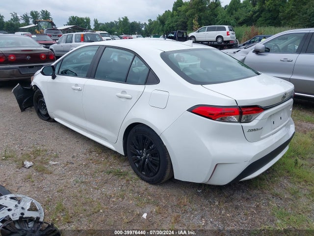 Toyota COROLLA LE 2021 5YFEPMAE3MP233384 Image 3