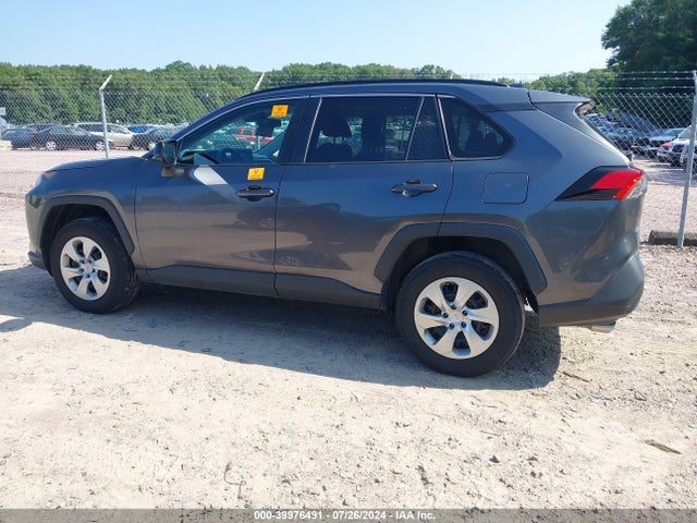 Toyota RAV4 LE 2020 2T3F1RFV6LC073406 Image 3
