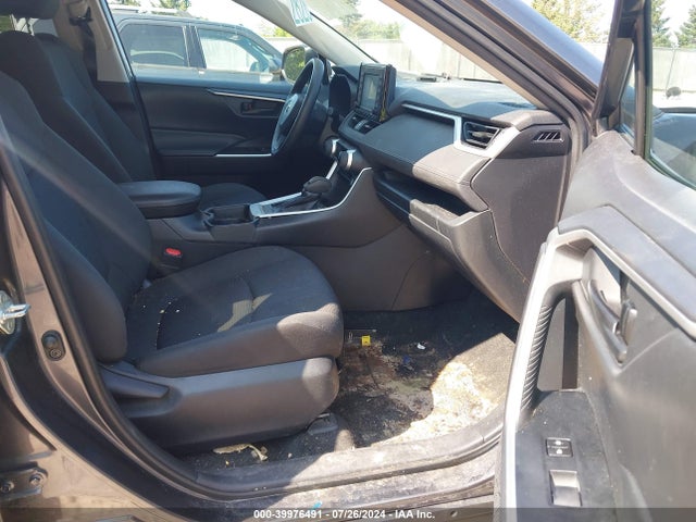 Toyota RAV4 LE 2020 2T3F1RFV6LC073406 Image 5