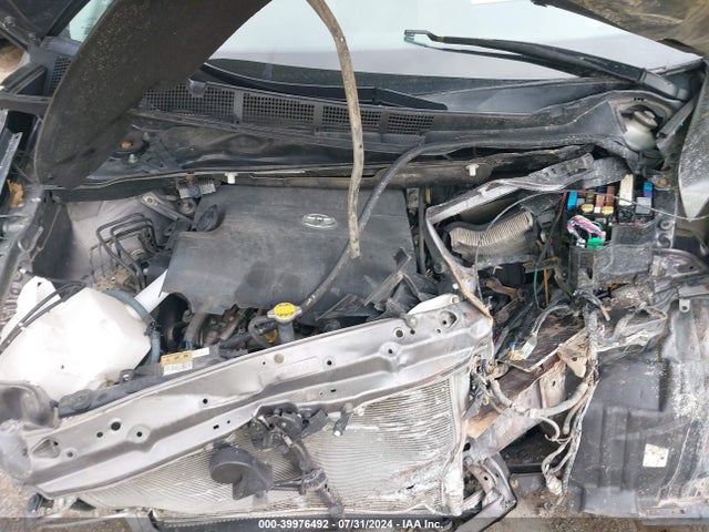 Toyota Sienna Xle 7 Passenger 2014 5TDDK3DCXES088691 Image 10