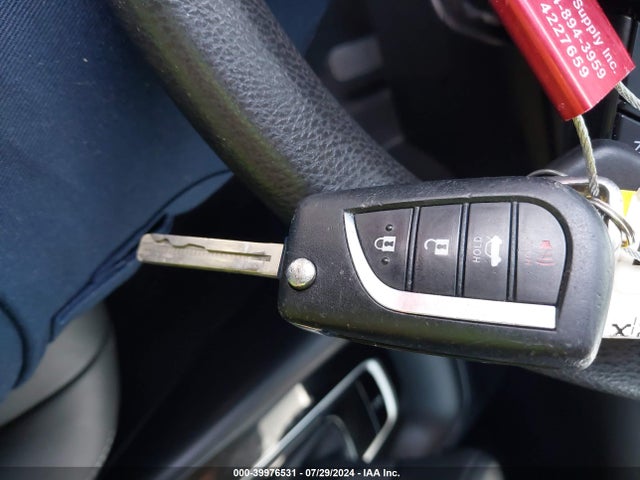 Toyota COROLLA LE 2020 JTDEPRAE8LJ020169 Image 11