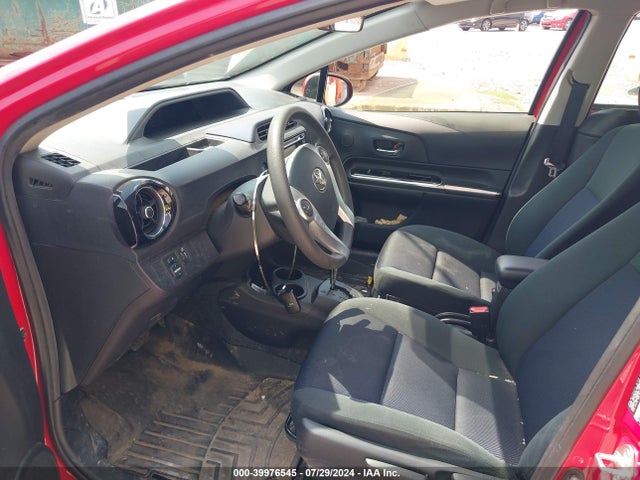 Toyota Prius C Three 2016 JTDKDTB31G1131190 Image 5