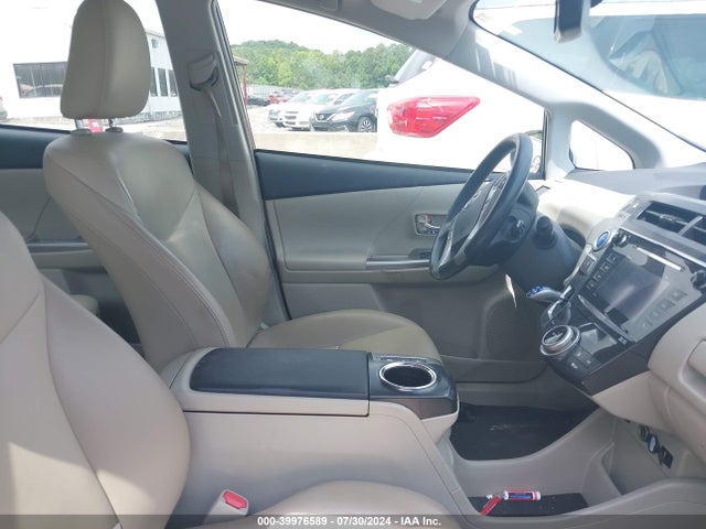 Toyota Prius V Five/four/three/two 2016 JTDZN3EU7GJ051179 Image 5