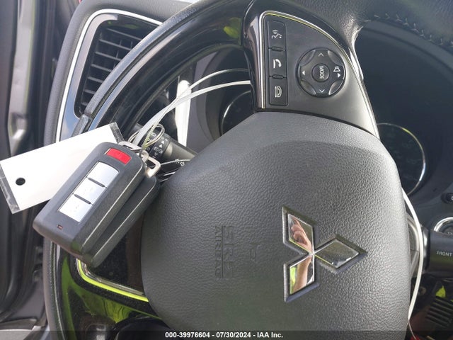 2020 MITSUBISHI OUTLANDER JA4AD3A38LZ042378 Photo 10