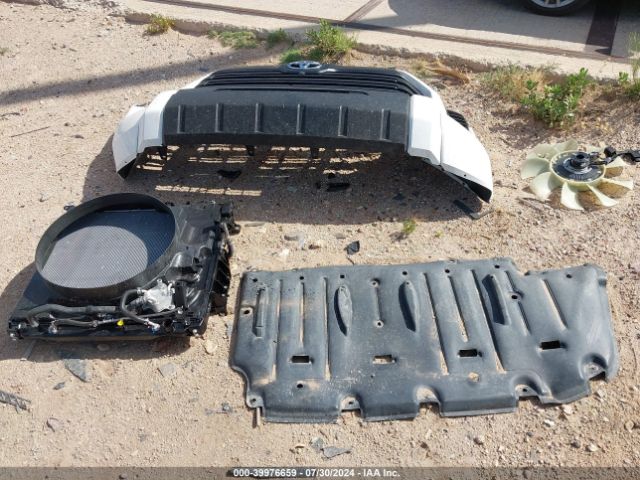 5TFLA5DB4RX148711 Toyota Tundra Sr5