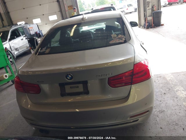 BMW 328i Xdrive 2016 WBA8E3C51GK503237 Image 16
