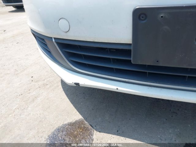 3VWD17AJ7EM304118 Volkswagen Jetta 1.8t Se