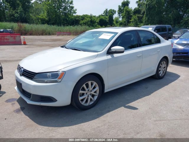 3VWD17AJ7EM304118 Volkswagen Jetta 1.8t Se